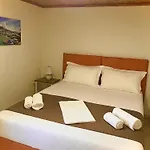 Apartment Crown Deluxe Sarande