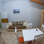 Crown Deluxe Apartment Sarande