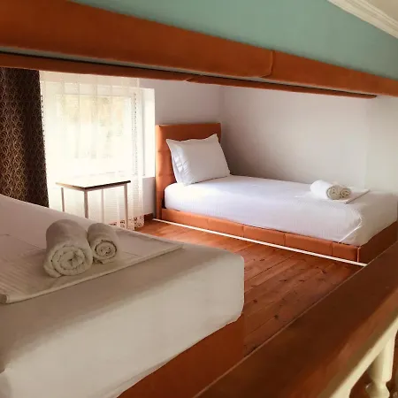 Crown Deluxe Apartment *