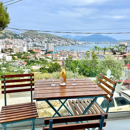 Crown Deluxe Sarande